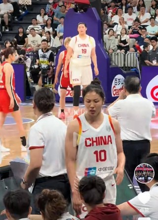 非洲女篮超级联赛比赛投入激烈，各队都在全力以赴的简单介绍
